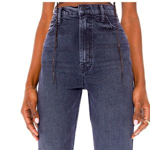 MOTHER denim High Waisted Smokin' Double Heel- as 25- Almost new- FREE SHIPPING